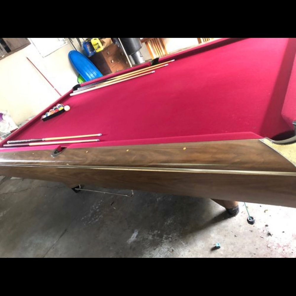Pool table - Picture 3 of 7